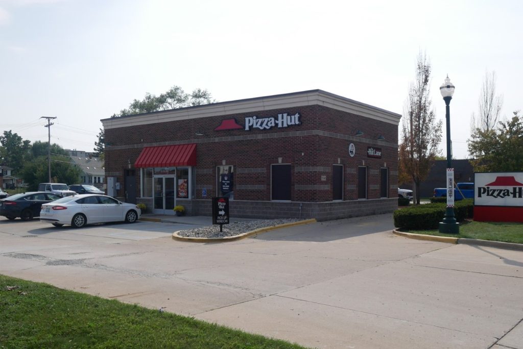 35545 Michigan Ave,<br />Wayne, MI 48184